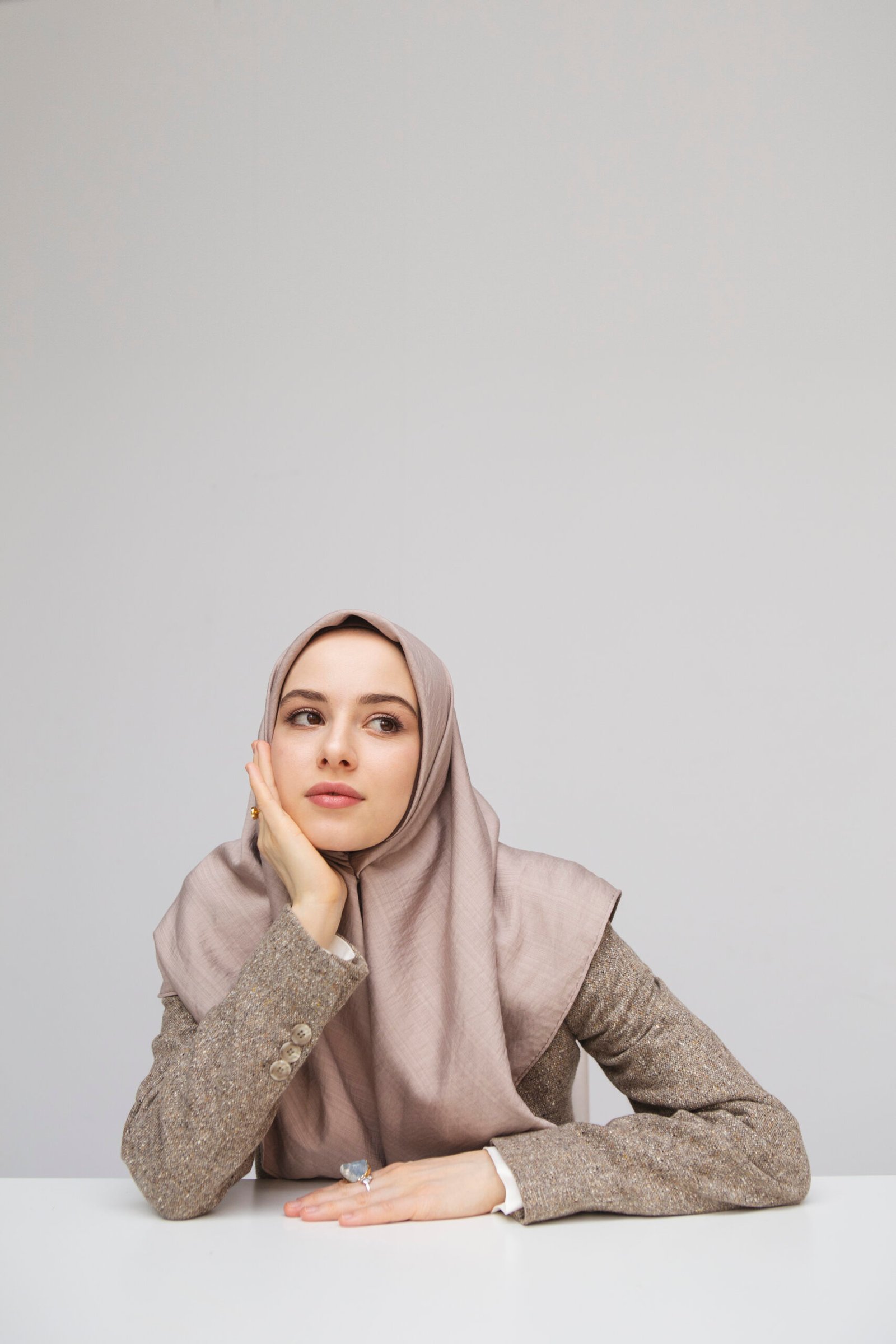 beautiful-woman-wearing-hijab